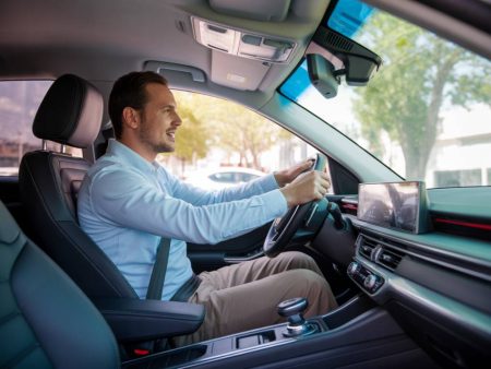 Conduire une voiture automatique : tout ce qu’il faut savoir pour débuter sans stress