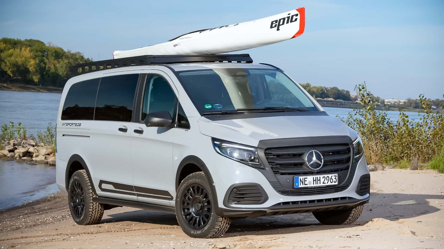 Incroyable : ce kit Vansports transforme votre Mercedes Vito en camping-car 4×4 en quelques minutes !
