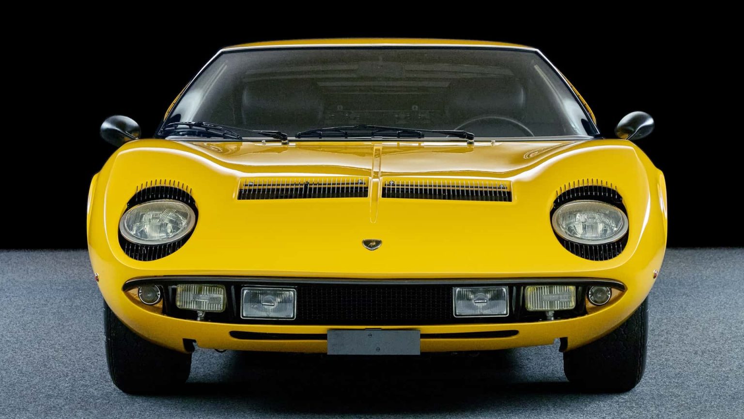 Vous ne devinerez jamais le montant estimé de cette Lamborghini Miura 1971 aux enchères !