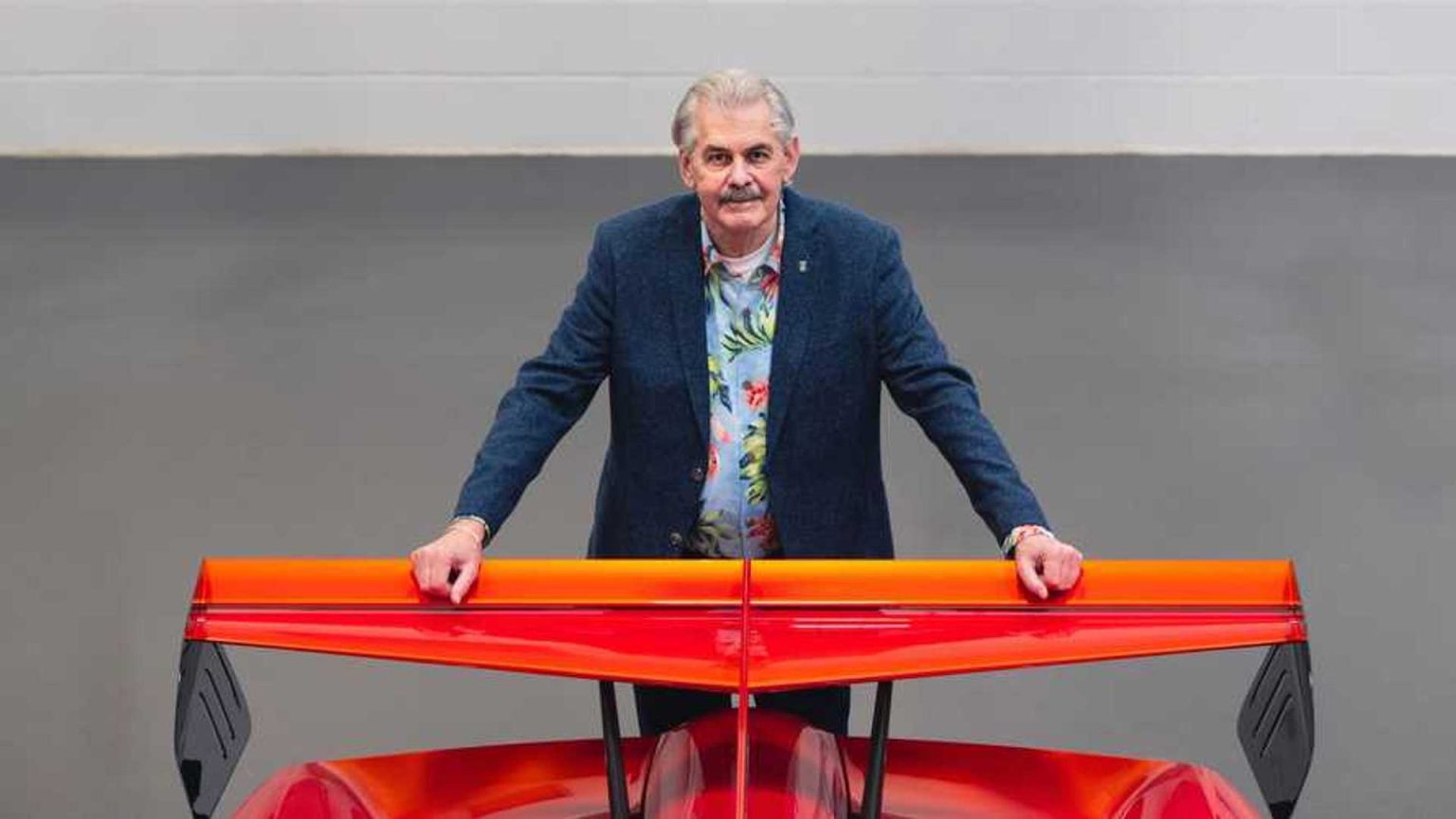 Gordon Murray lève 120 M$ : la supercar la plus exclusive prépare son avenir — voici ce que cela change pour 2026
