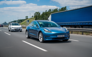 Tesla retire l’Autopilot de série aux USA — devez‑vous désormais payer pour rester en sécurité sur la route ?