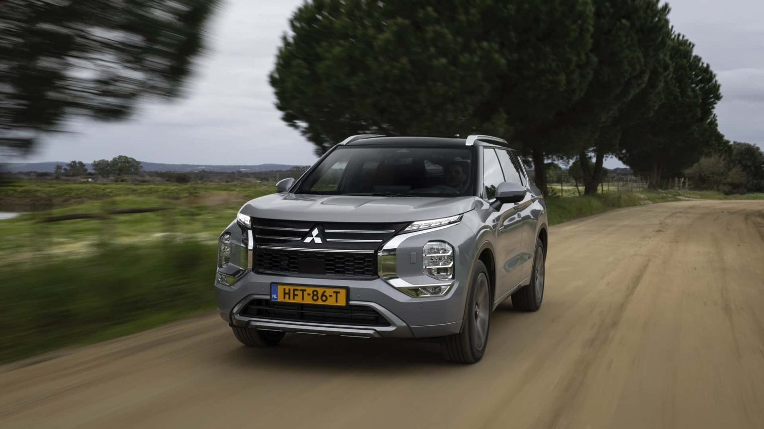 Mitsubishi Outlander 2026 : PHEV 306 ch, 86 km d’autonomie électrique et un prix choc à partir de 46 900 €