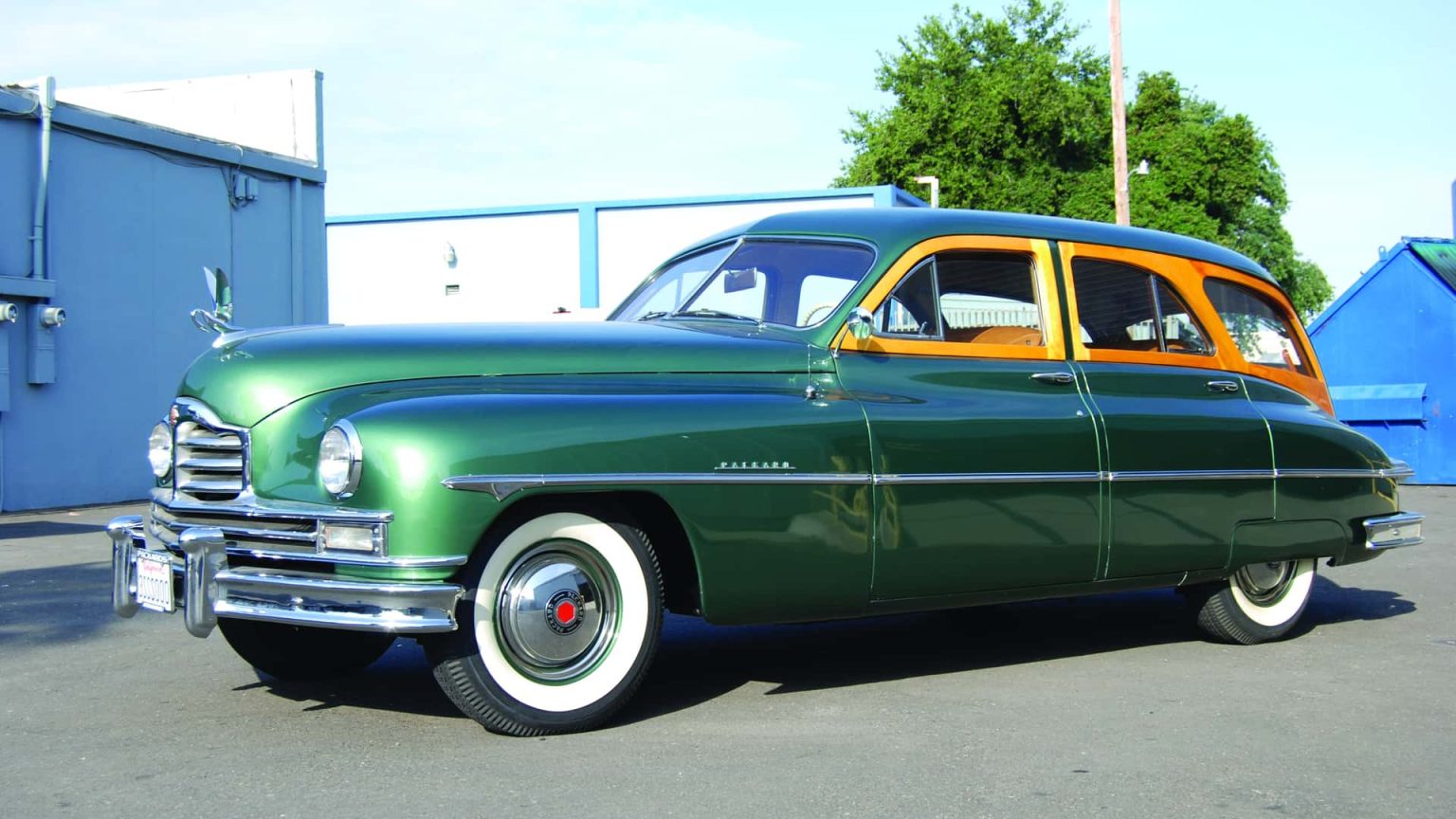 Incroyable découverte : la Packard one‑off de 1950 révélée — élégance en bois et moteur 8 cylindres, un “what if” qui vaut 40 000 €