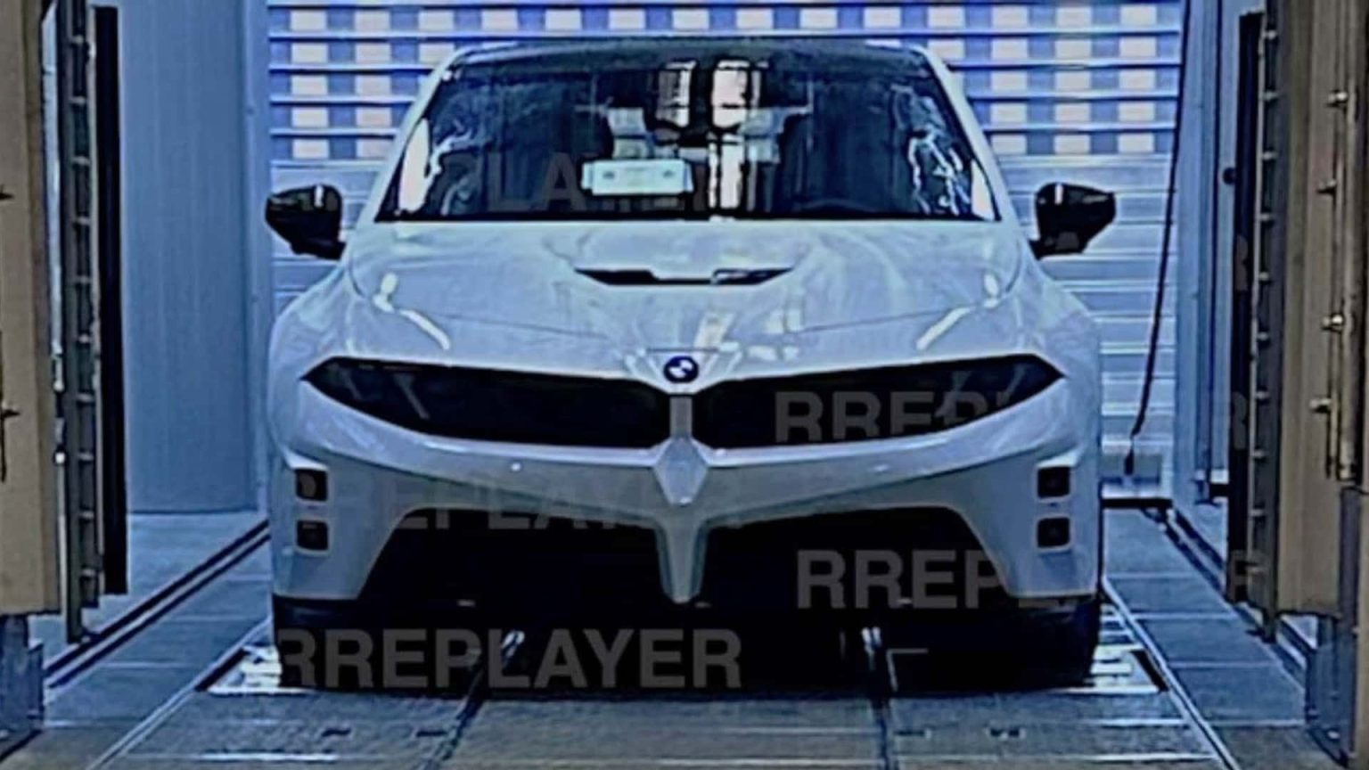 La nouvelle BMW M3 électrique fuit : jusqu’à 1 300 ch et 4 moteurs — est-ce la fin de la M traditionnelle ?