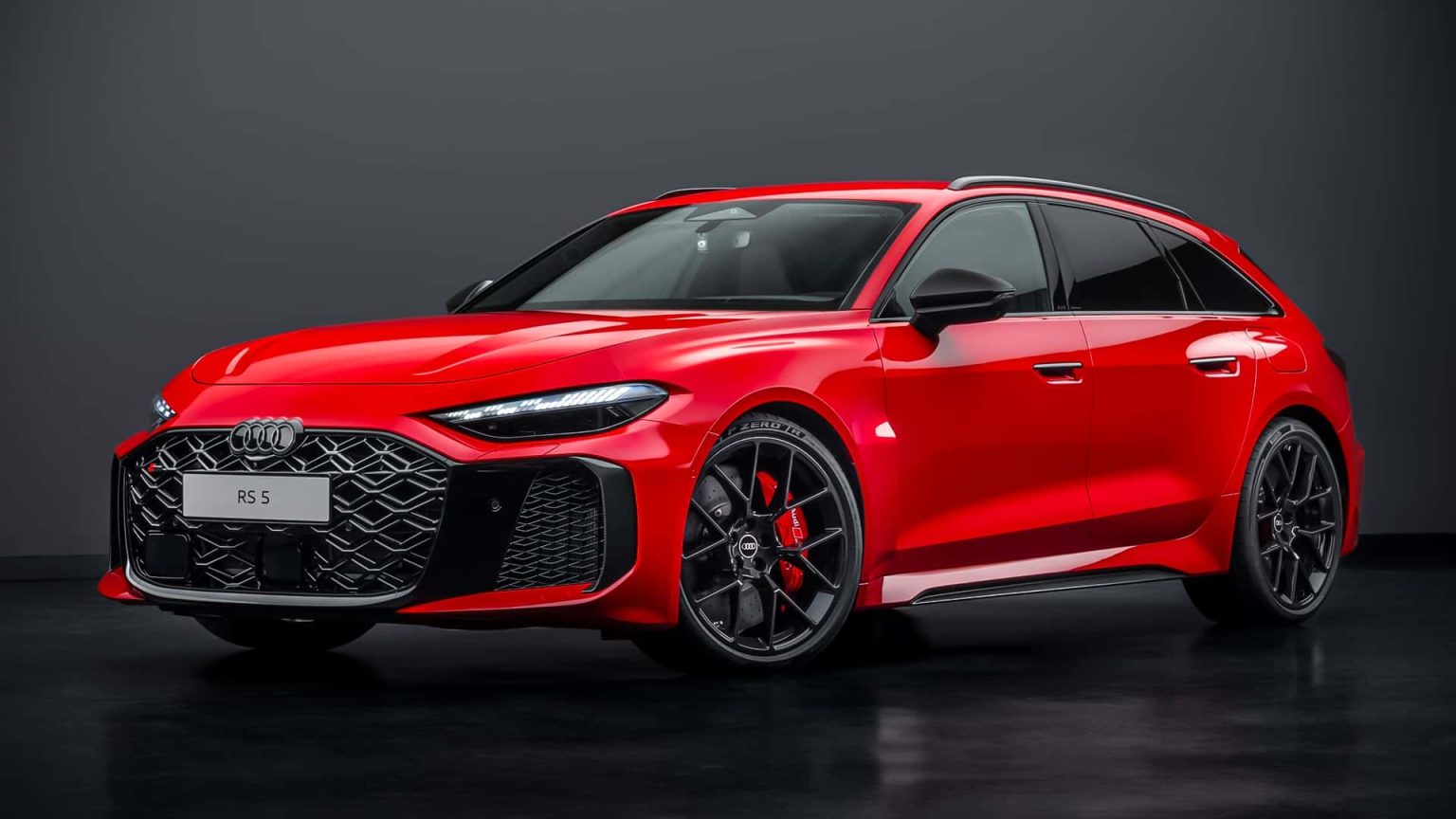 Nouvelle Audi RS5 : 639 ch, 0–100 en 3,6 s et 80 km en électrique — l’hybride qui redéfinit la sportivité (prix dévoilés)