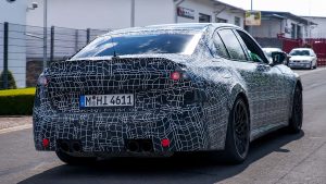 BMW M3 thermique repérée au Nürburgring : le légendaire six en ligne fait son come-back — premières images et révélations