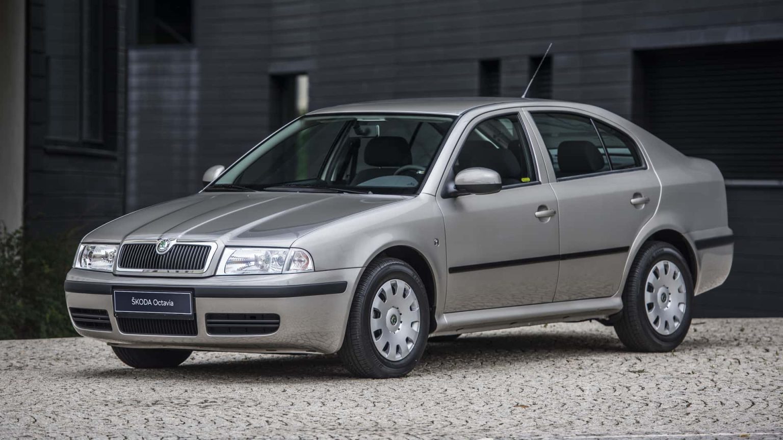 Comment la Skoda Octavia a sauvé la marque : 30 ans plus tard, la berline qui a tout changé dévoile ses secrets