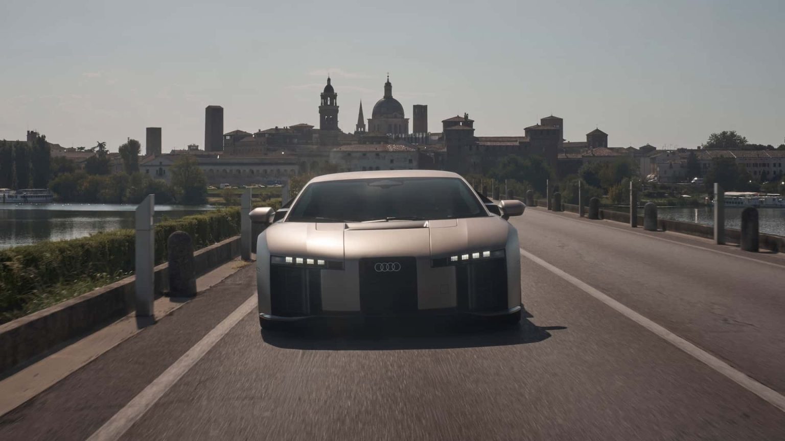 Audi Nuvolari dévoilée à Mantoue : 1 001 CV, carbone intégral et seulement 499 exemplaires — la supercar qui fait trembler la concurrence